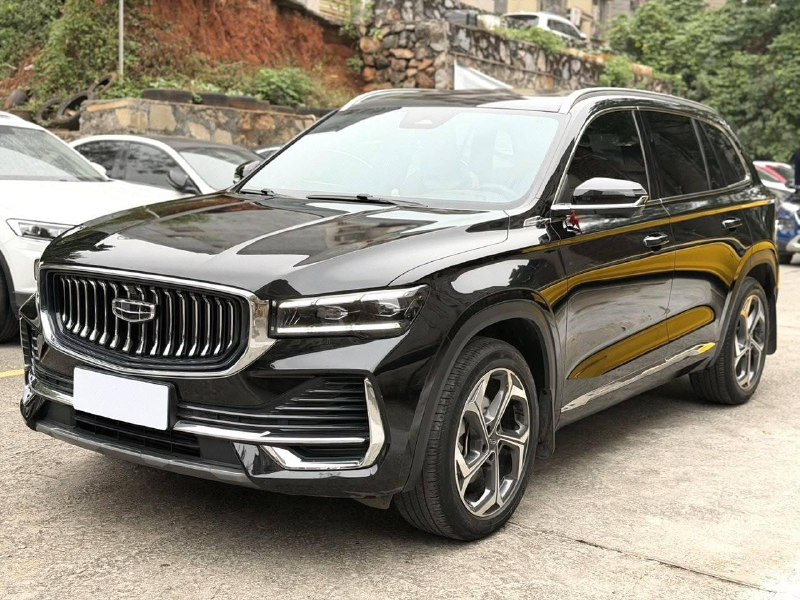 2024 Geely Xingyue L / Monjaro