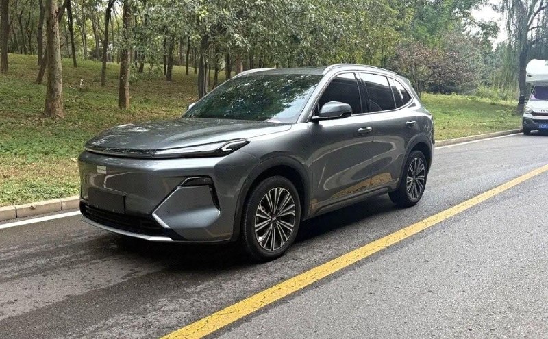 2025 Geely Galaxy Starship 7 EM-i — фото 1